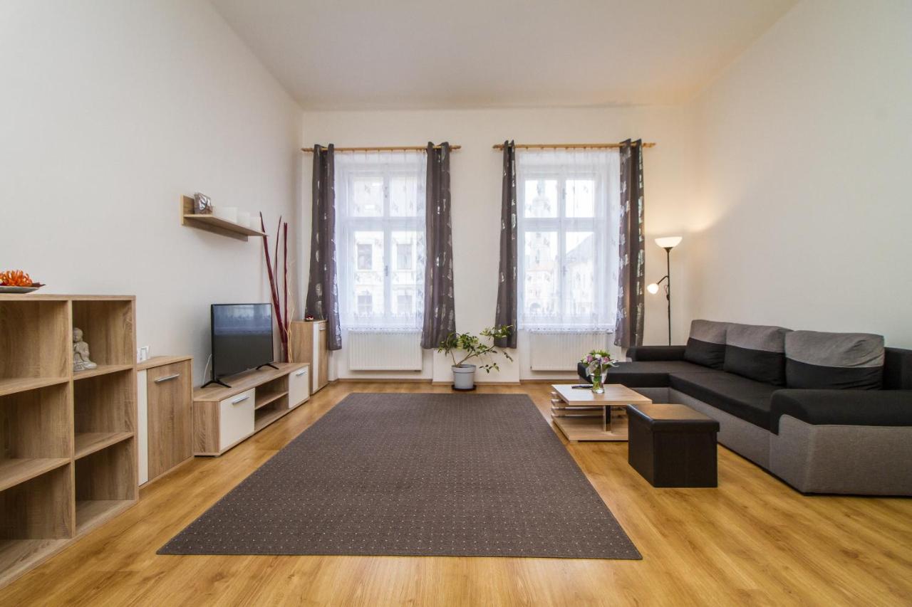 Silver Apartments Кутна-Гора Экстерьер фото