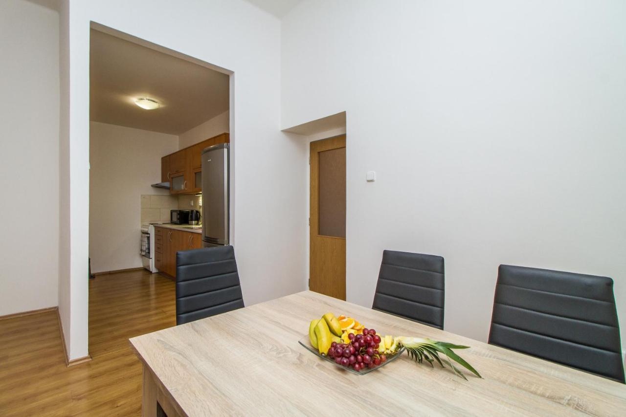 Silver Apartments Кутна-Гора Экстерьер фото